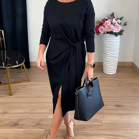 Elegancka sukienka midi z rozcięciem